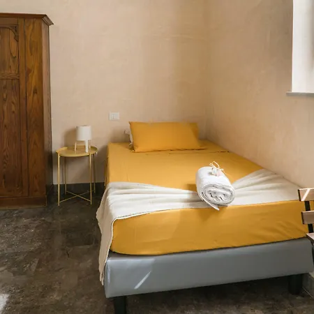 Le Pomelie Panzió